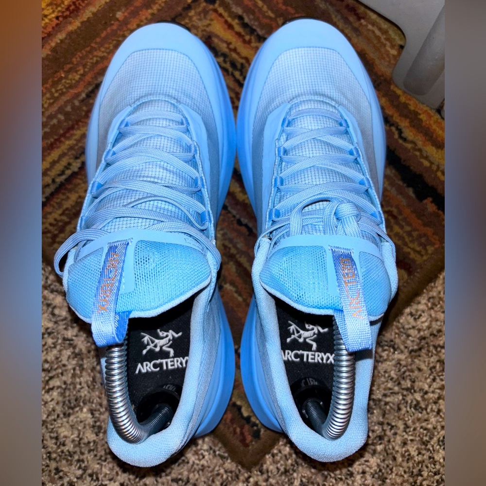 Arc'teryx Women's Norvan Vibrant Blue Athletic Shoes - Picture 6 of 16